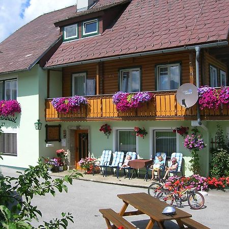 Jagerhaeusl Bed & Breakfast Ramsau am Dachstein Exterior photo